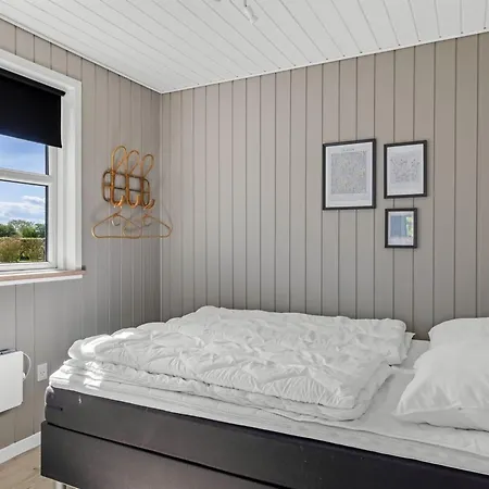 Nyaraló Susianna - 550m From The Sea By Interhome